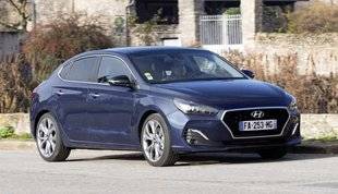 Auto Plus 1612 Stylé et compétent