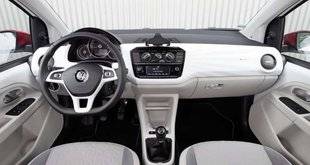 Auto Plus 1613 La petite Up ! toujours en tête