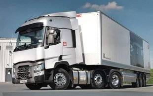 Auto Plus 1614 Le 40 tonnes préféré des camionneurs ?