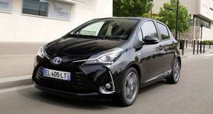 Auto Plus 1616 Toyota Yaris Hybride Dynamic - 100 ch