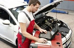 Auto Plus 1617 LES VOITURES LES MOINS RECALÉES
