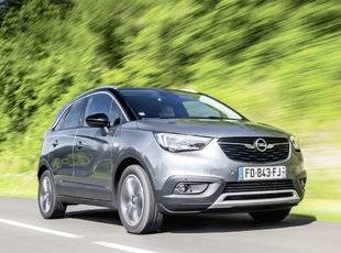 Auto Plus 1618 Opel Crossland X 1.5 Diesel - 102 ch