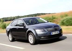 Auto Plus 1618 Skoda a payé… 100 % de la pompe à eau