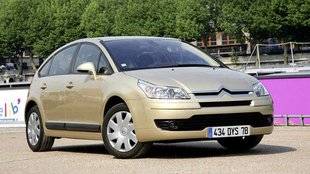 Auto Plus 1619 2 000 €