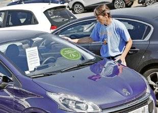 Auto Plus 1623 Je vais garder ma vieille auto