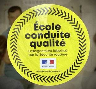 Auto Plus 1623 Apprentissage de la conduite : le match des auto-écoles labellisées… et des autres !