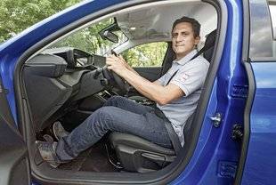 Auto Plus 1625 Pas toujours prévenante…
