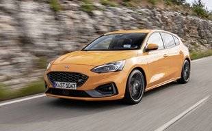 Auto Plus 1626 Trop bonne élève