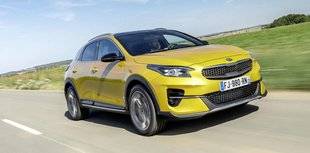 Auto Plus 1626 La famille s'agrandit