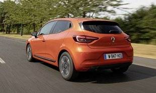 Auto Plus 1626 Petit chameau