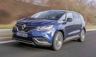 Auto Plus 1626 200 ch dans l'Espace