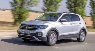 Auto Plus 1628 Volkswagen T-Cross