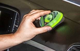 Auto Plus 1629 Plastique et cuir : GS27 donne de l'éclat