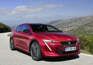 Auto Plus 1631 Les coulisses du futur duel