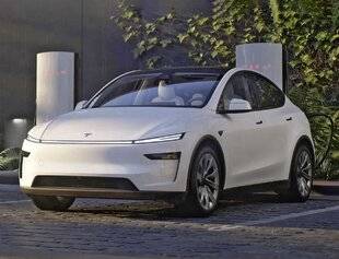 Auto Plus 1899 Les voitures de la semaine : Tesla : le Model Y restylé prêt au lancement