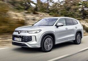 Auto Plus 1909 Panoramique : Le Volkswagen Tayron 1.5 eTSI Life Plus de 150 ch