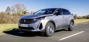 Auto Plus 1910 Les stars de l'occasion : Un Peugeot 3008 essence automatique à moins de 23 000 €