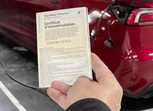 Auto Plus 1917 Voiture électrique : peut-on négocier la gratuité de la carte grise ?