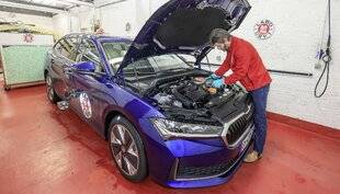 Auto Plus 1917 Dossier : Spécial hybrides
