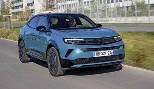 Auto Plus 1920 Souffle et dynamisme