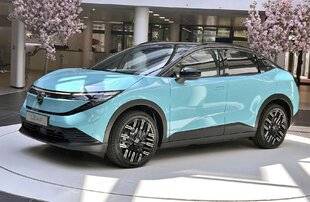 Auto Plus 1921 Les voitures de la semaine : à bord de la nouvelle Nissan Leaf
