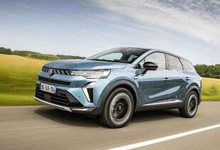 Auto Plus 1921 Panoramique : Le Renault Symbioz 1.8 full hybrid E-Tech Iconic de 160 ch