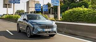 Auto Plus 1923 Dossier - Consommation et autonomie sur autoroute : notre hit-parade