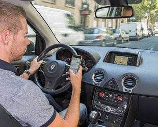 Auto Plus 1924 Au volant, 10 % d'attention en moins