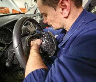 Auto Plus 1927 Le gouvernement fixe un ultimatum