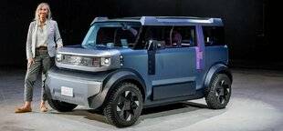 Auto Plus 1937 À bord du concept-car Hipster