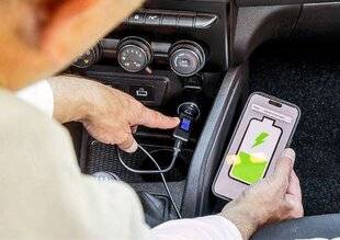 Auto Plus 1937 Chargeur allume-cigare ultrarapide USB-C 130 W d'Ugreen