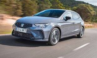 Auto Plus 1942 100 nouveautés à l'essai