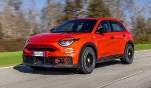 Auto Plus 1942 Scorpion sur prise