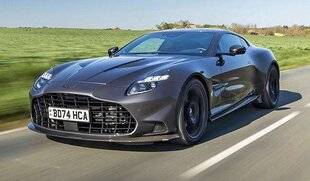 Auto Plus 1942 Sa majesté V12