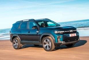 Auto Plus 1942 Panoramique : Le Dacia Bigster 1.2 hybrid-G 150 4x4 Extreme de 154 ch