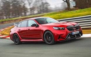 Auto Plus 1942 Electrifiée mais pas allégée