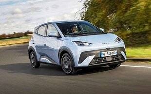 Auto Plus 1942 Péril jaune