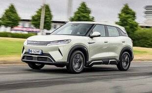 Auto Plus 1942 Prêt à manger du Lion…