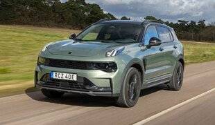 Auto Plus 1942 Il gagne à être connu