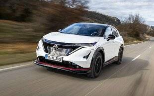 Auto Plus 1942 Apparences trompeuses