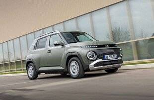 Auto Plus 1942 Tout pour plaire