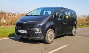 Auto Plus 1942 Façon soucoupe volante