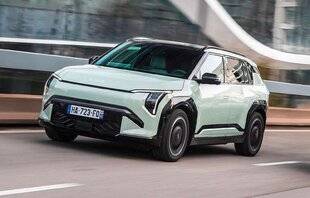 Auto Plus 1942 Petit, mais ira loin !