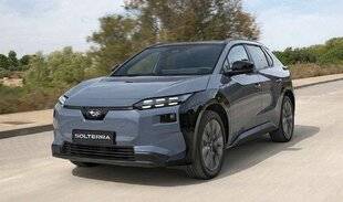 Auto Plus 1942 Une gamme en transition