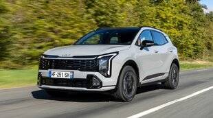 Auto Plus 1943 Essai : Le Kia Sportage restylé Hybrid GT-Line Premium de 239 ch