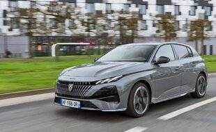 Auto Plus 1948 Essai : La Peugeot 308 1.6 Plug-in Hybrid e-DCS7 GT de 195 ch