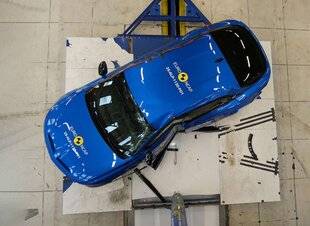 Auto Plus 1949 Les news : CRASH-TESTS DES VOITURES NEUVES - Les nouvelles règles Euro NCAP