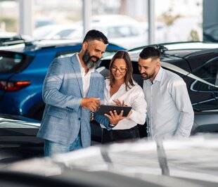 Auto Plus 1949 Prix Auto Plus : Les 532 meilleurs distributeurs automobiles 2026