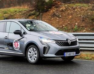 Auto Plus 1951 Dossier - Top des ventes 2025 : que valent les stars du marché ?