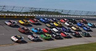 Auto Plus 1951 Le sport - De la F1 à la Nascar : tous les champions 2025